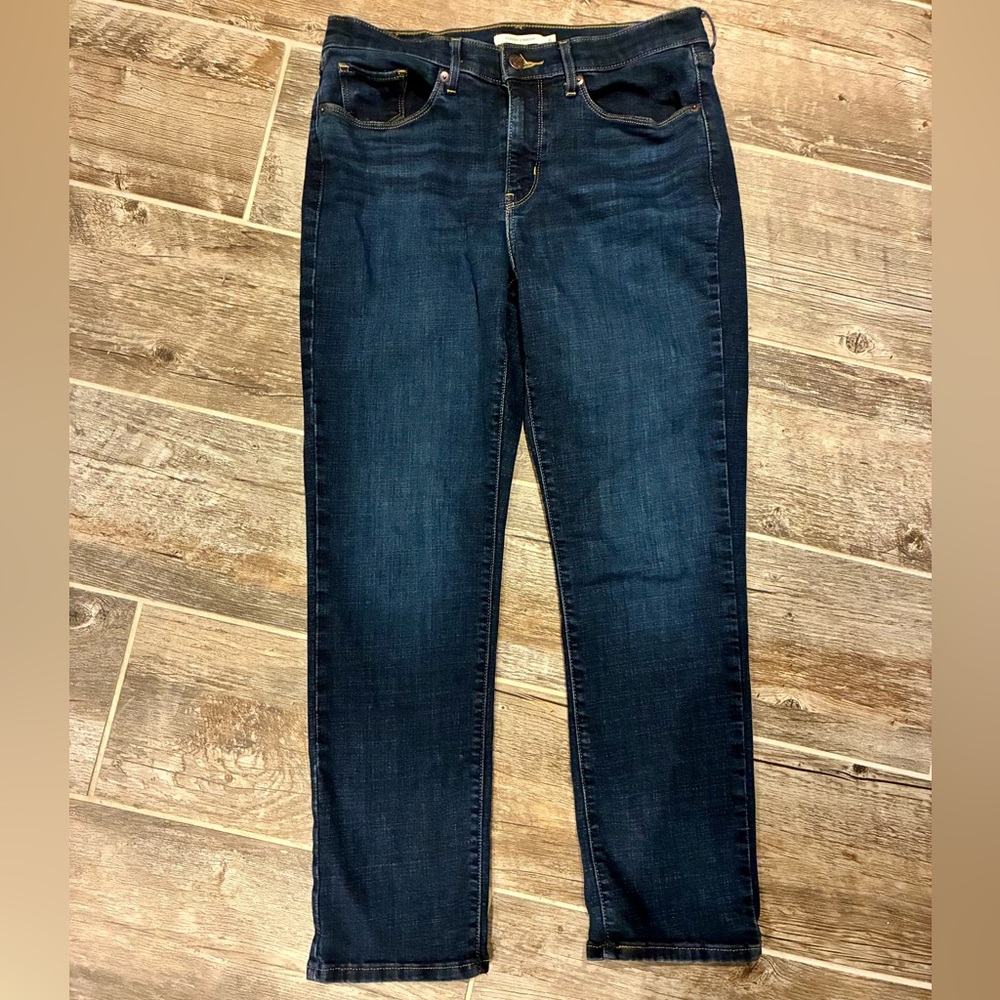 Women’s Levi's Straight Leg Dark Denim Jeans